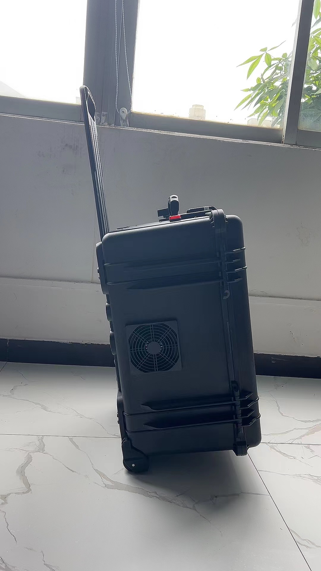 丰镇手拉箱型移动通信干扰器